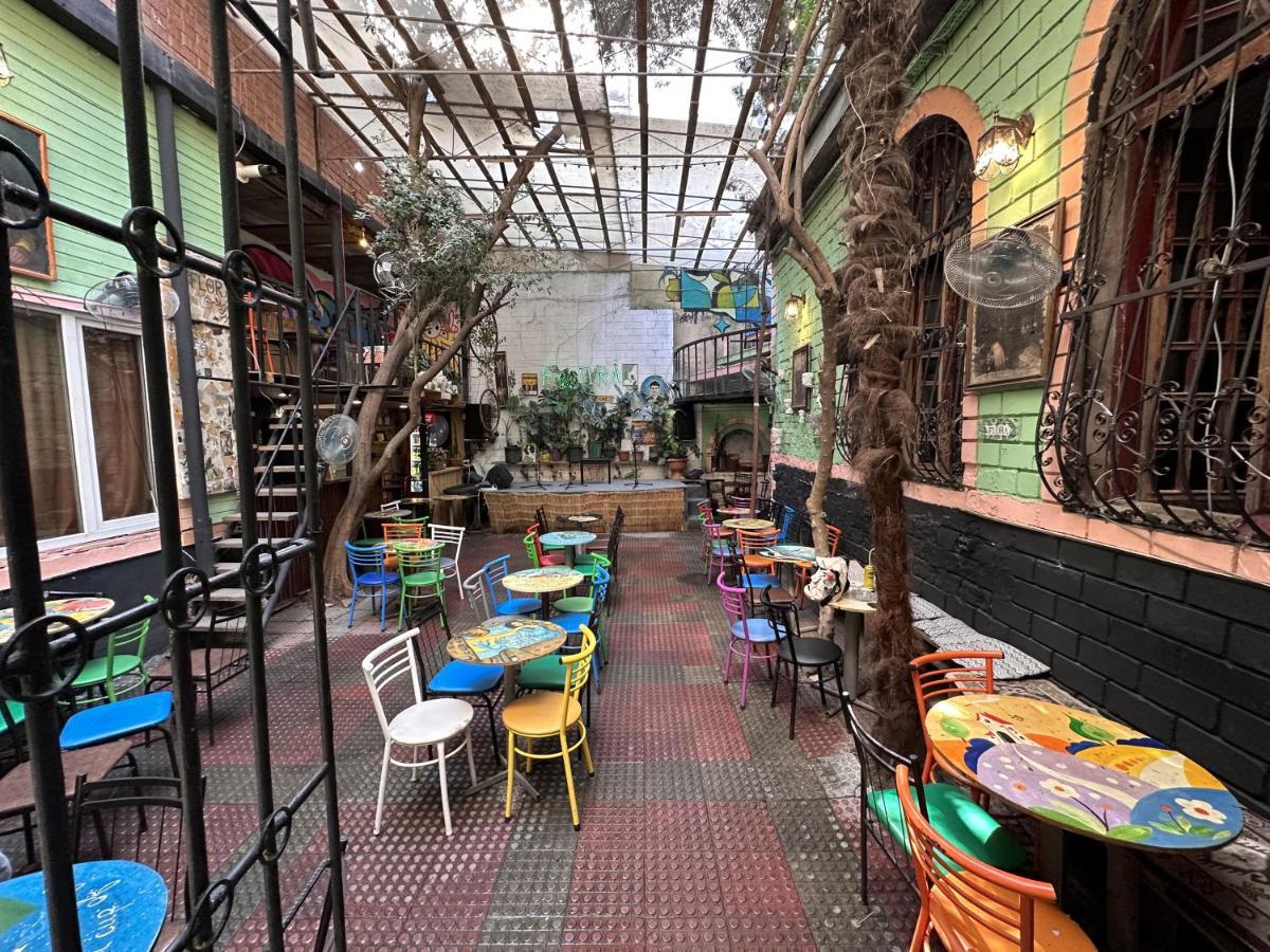 Flora Music & Art Hostel Baku Exterior foto